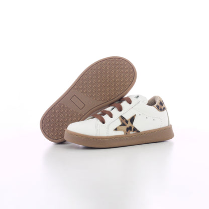 BASKET CUIR LEOPARD BLANC ET BEIGE  A LACETS FILLE