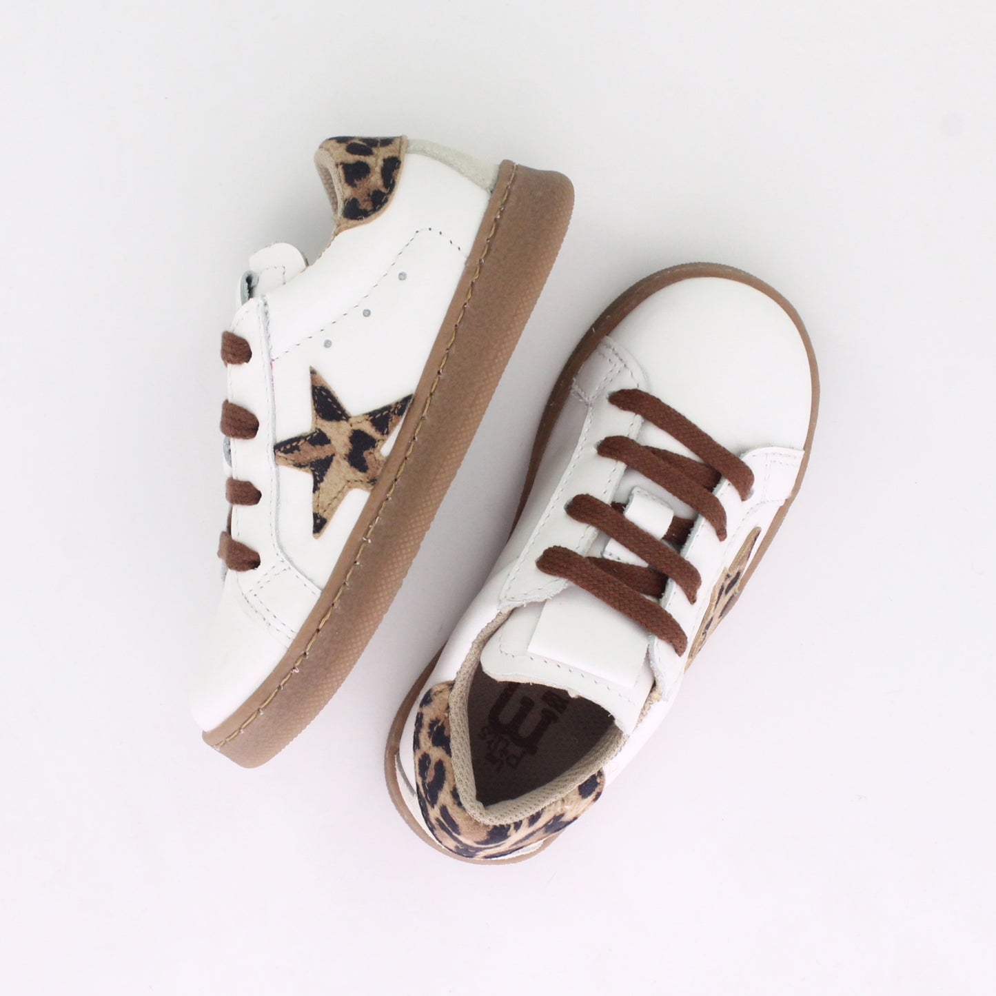 BASKET CUIR LEOPARD BLANC ET BEIGE  A LACETS FILLE