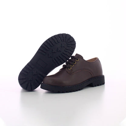 DERBIE CUIR MARRON A LACETS