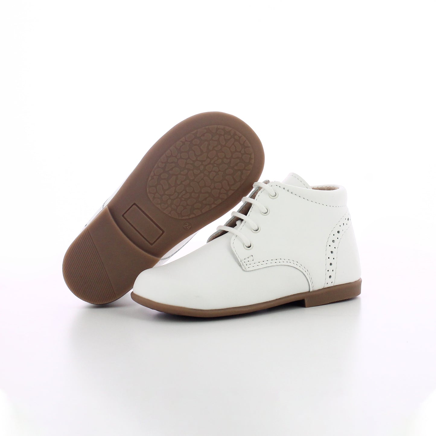 BOTTILLON CUIR BLANC A LACETS CLASSIQUE