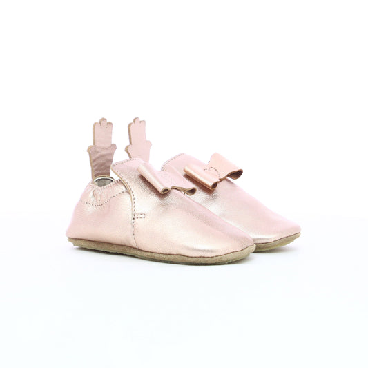 Chausson en cuir enfant nœud papillon rose pailleté